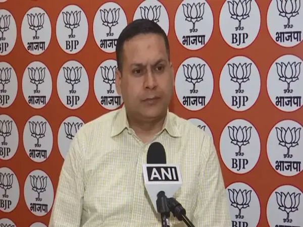 “What will poor Mamata Banerjee do now to save Sheikh Shahjahan?” BJP leader Amit Malviya