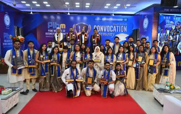 Maharashtra Governor attends PIBM’s 14th convocation ceremony! 682 students awarded degrees