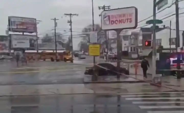 7 teens shot at in mass shooting at Philadelphia bus stop; 4th gunfire incident in a week