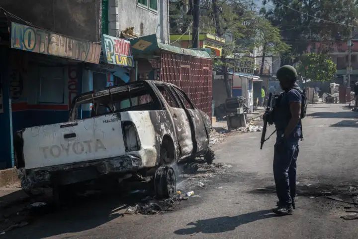 Heavy gunfire is heard around the National Palace in the Haitian capital