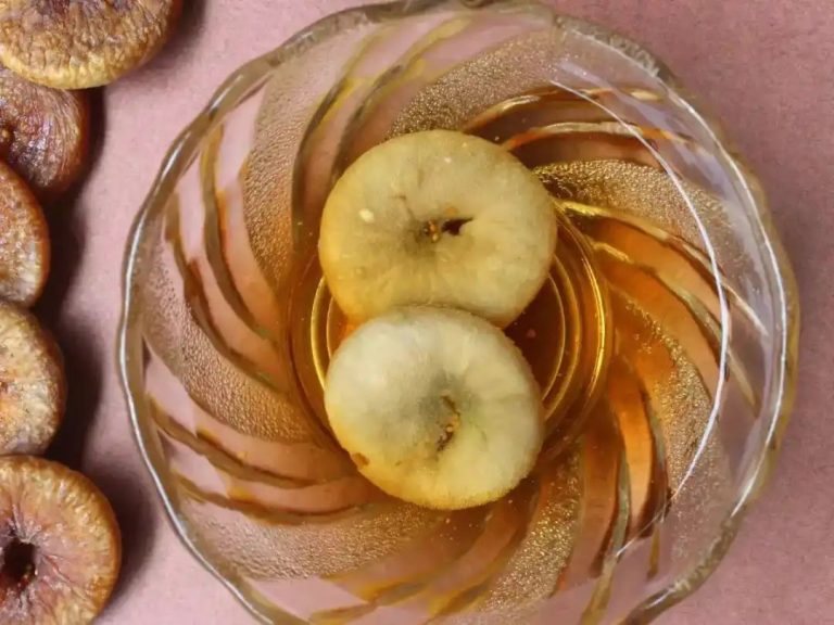 Weight Loss With Fig Water: 5 Reasons to Have This Magical Drink on an Empty Stomach