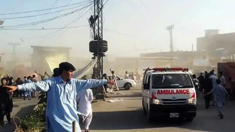 Blast rocks Board Bazaar in Pakistan’s Peshawar, at least two killed