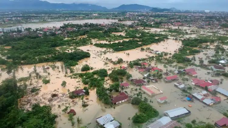 19 dead after landslide, flash floods hit Indonesia’s Sumatra island