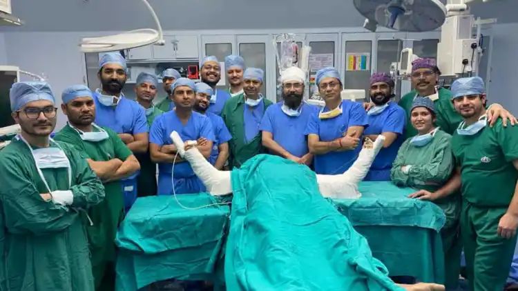 ‘All the hail must go to donor’, says Delhi doctor involved in ‘miracle’ hand transplant surgery