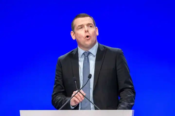 Douglas Ross urged to whip Scottish Tory MPs against windfall tax extension