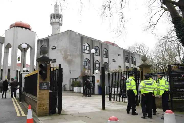 Government commits extra funding to protect UK Muslims