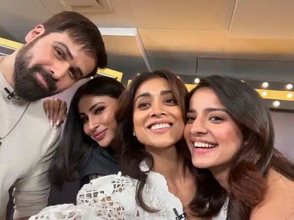 Shriya Saran shares pictures with ‘Showtime’ co-stars Emraan Hashmi, Mouni Roy