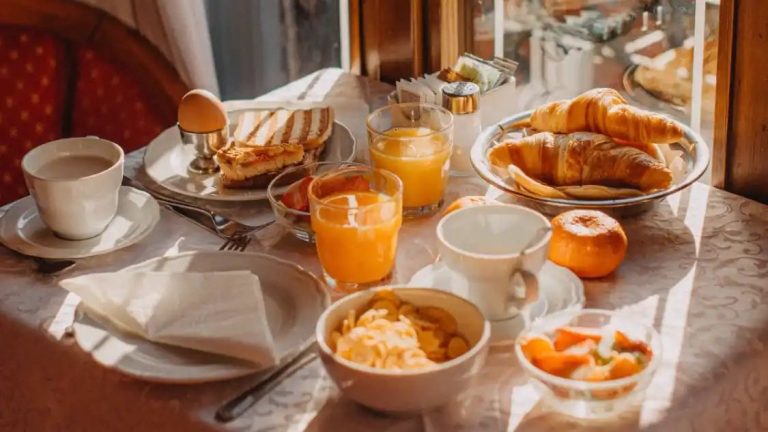 Study claims how high-carb breakfast helps shape facial features