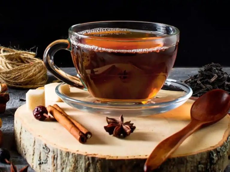 Cinnamon Tea For Lowering High Cholesterol: 7 Ways Drinking Dalchini Chai Can Help Flush Out Bad LDL Cholesterol