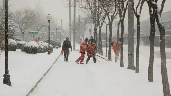 Colorado braces for biggest snowstorm of the season, Denver metro area to be hit hard