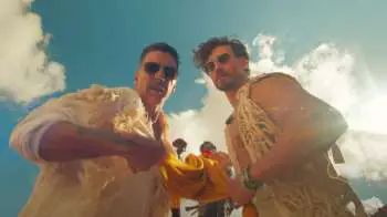 Bade Miyan Chote Miyan song: Akshay Kumar, Tiger Shroff shake a leg to ‘Wallah Habibi’ in the sands