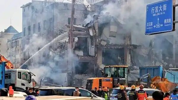 Probe begins after 7 killed, 27 injured in fried chicken shop explosion in China