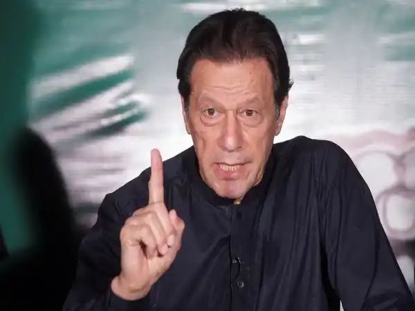 Imran Khan condemns “rigged elections”, predicts Sri Lanka-like situation in Pakistan