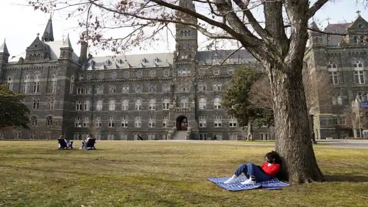 Visa norms may get tighter for Tier-II and III US colleges