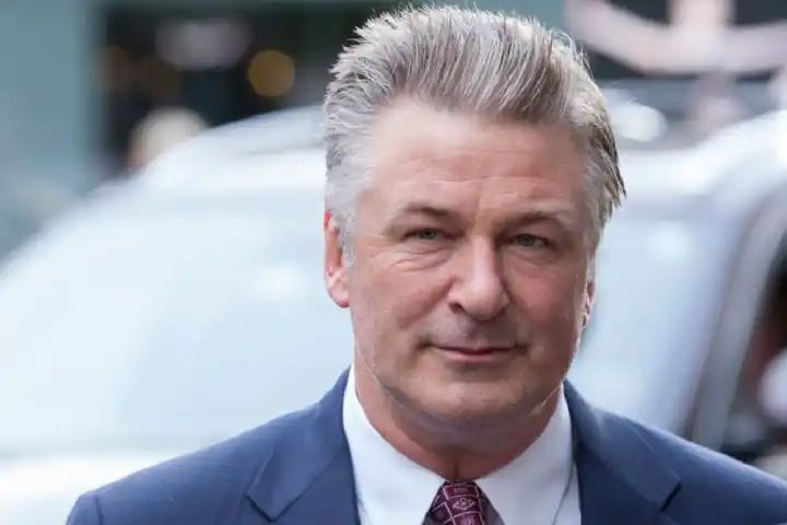 Alec Baldwin seeks dismissal of grand jury indictment in fatal shooting of cinematographer