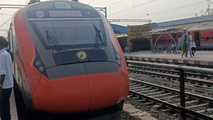 New Vande Bharat Train Makes Chennai-Bengaluru Trip Quicker