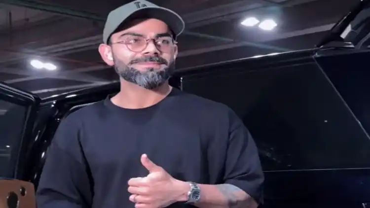 Virat Kohli All Set to Return in Action: Gears Up for IPL 2024 After Welcoming Son Akaay