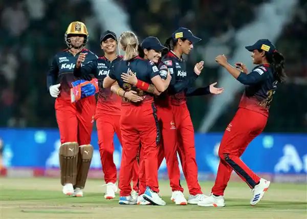 WPL final: Delhi Capitals stumble against RCB spinners, all out for 113