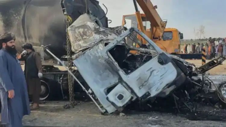 Afghanistan: 21 Killed, 38 Injured In Bus-Tanker Collision In Helmand