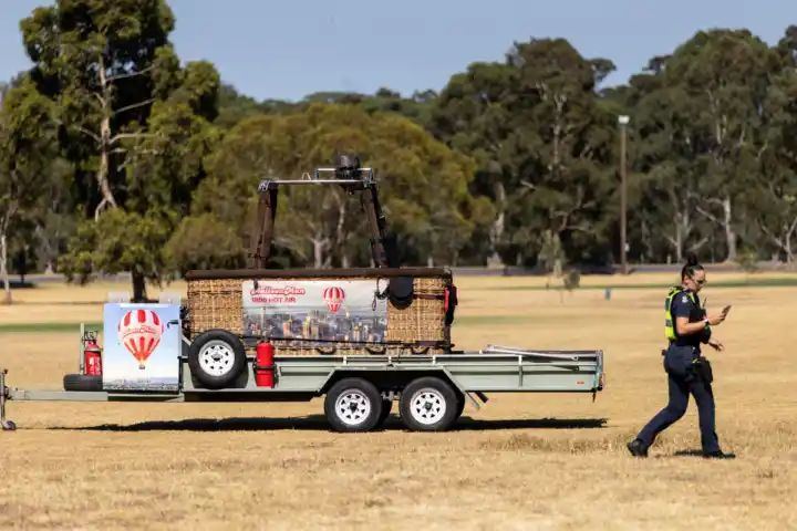 Man falls to his death from hot-air balloon near Melbourne