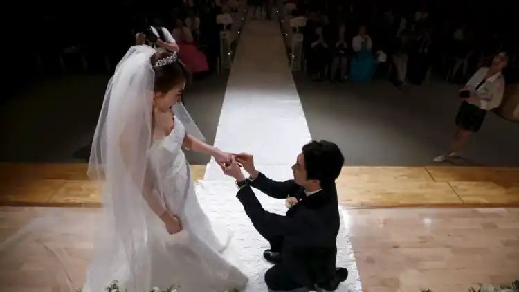 South Korean marriage rate rises for first time in decade