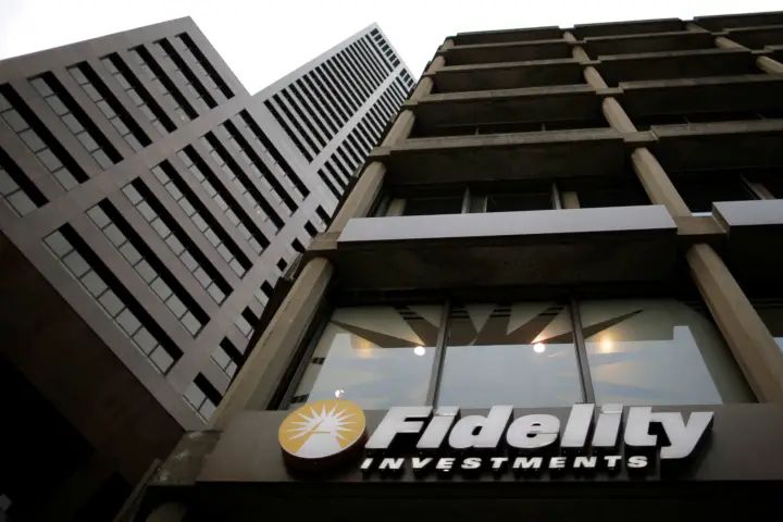 Fidelity International plans layoffs amid China market challenges