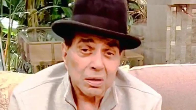 Dharmendra lip syncs to ghazal penned by Bahadur Shah Zafar