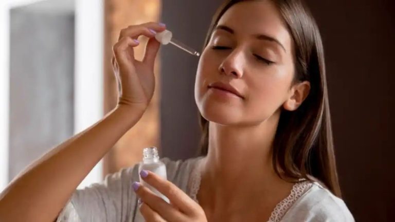 Expert Explains How To Choose The Right Serum For Your Skin Type