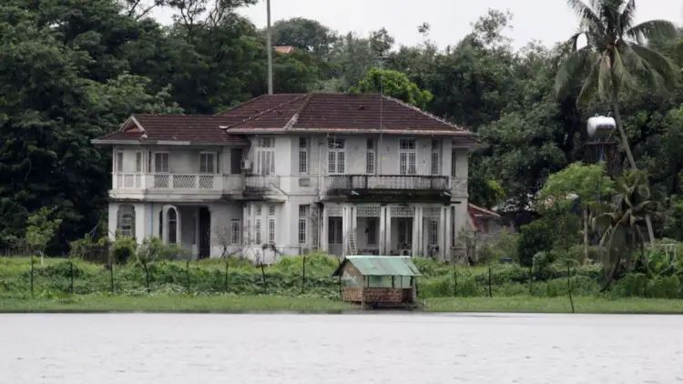 Auction for Aung San Suu Kyi’s home fails to attract bidders