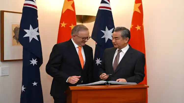 Australia hosts China FM, sees ‘stability’ in ties