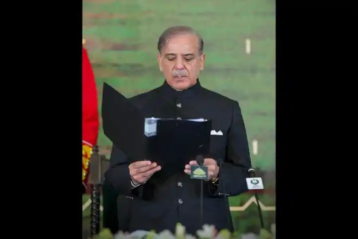 Pakistan Prime Minister Shehbaz Sharif and his cabinet ministers to forgo salaries