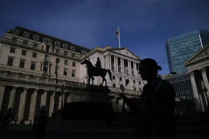 Bank of England keeps interest rates at 5.25 per cent despite better than expected inflation figures