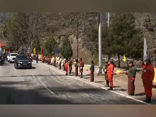 Bhutanese people throng 45km stretch to welcome PM Modi in Thimphu