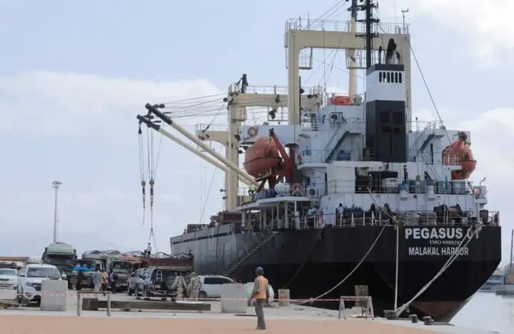 Somali pirates return, amplifying global shipping concerns: Report