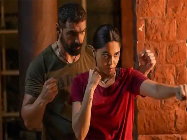 Sharvari heaps praise on her ‘Vedaa’ co-star John Abraham, says, “You have been my North Star”