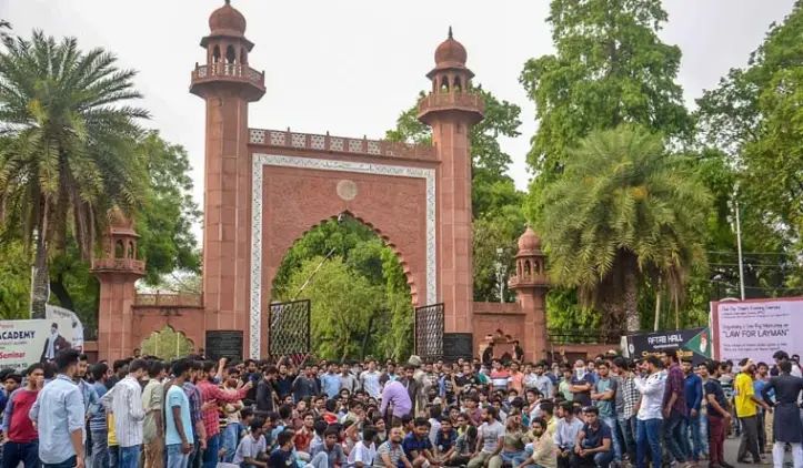 Aligarh Muslim University Tense Amid Holi Dispute; Student Leaders Boycott Classes