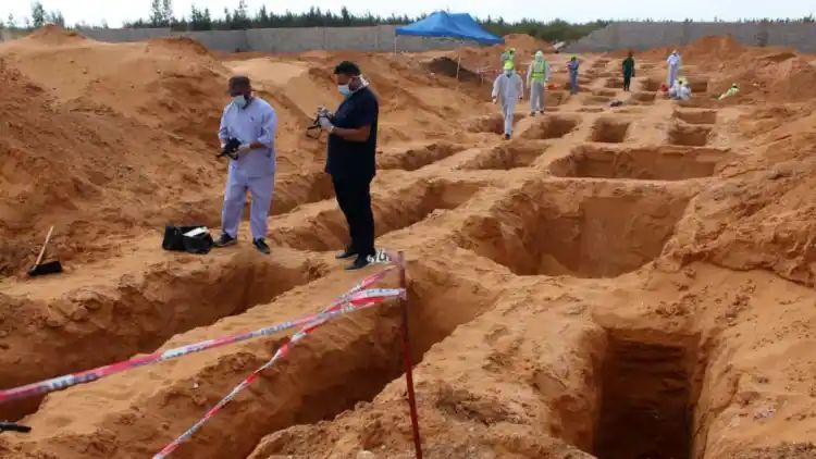 Mass grave of 65 people discovered in southwest Libya, says UN agency; probe launched