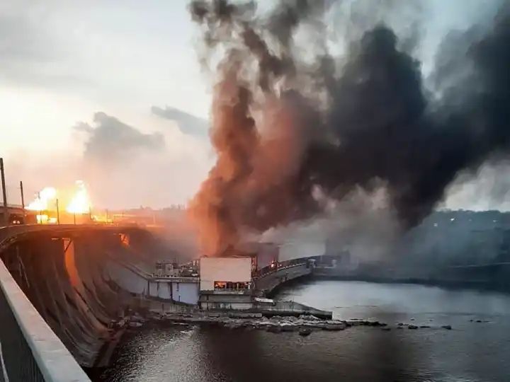 Ukraine-Russia war live: Fire breaks out at Russian oil refinery after Kyiv drone attack