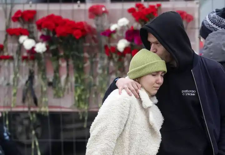 Russia begins day of mourning after 152 injured in Moscow terror attack