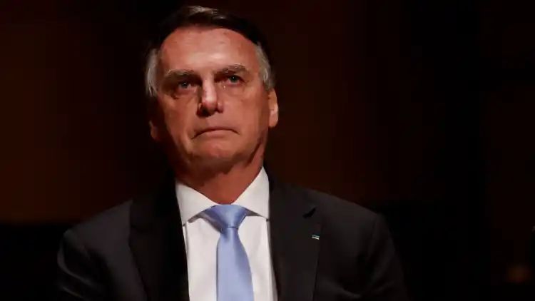 Brazil’s Bolsonaro stayed 2 days in Hungarian embassy after passport seized