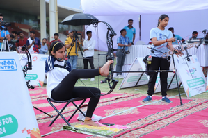 Sheetal Devi gives world champion a scare as armless archer bags silver in Khelo India national archery meet