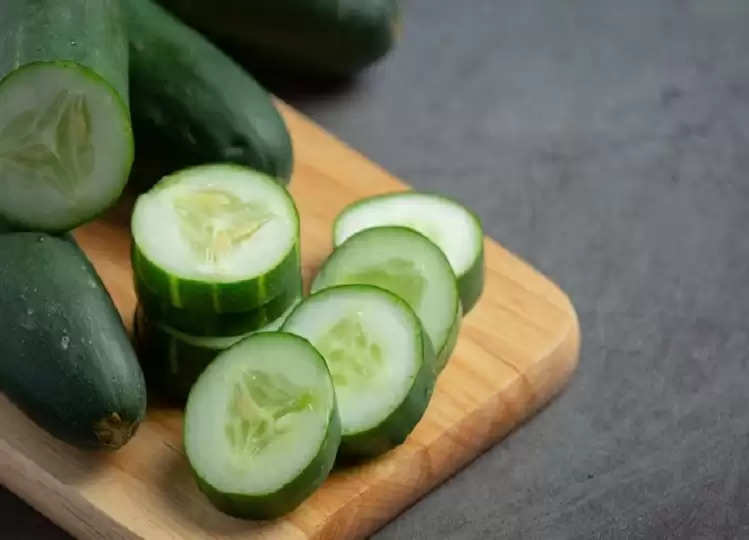 Health Tips: Cucumber protects from these major health-related problems, include it in your diet.