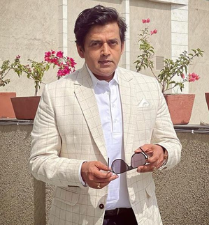 FIR against woman who alleged Ravi Kishan is father of her daughter