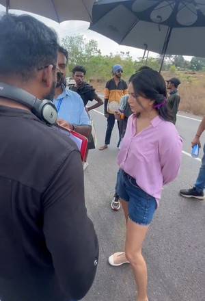 Sunny Leone shoots for untitled Malayalam film in Kerala, video goes viral