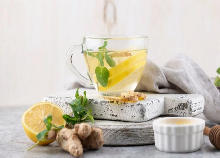 Health: Drink ginger lemon water in summer, you will get these benefits along with reducing weight!