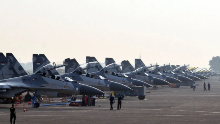 Why did America buy retired warplanes from Russia’s neighboring country?