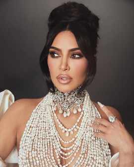 Kim Kardashian confirms some rumours about her: Sleeping with eyes open, blow drying jewellery