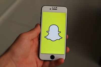 Snapchat reaches 422 million daily active users globally