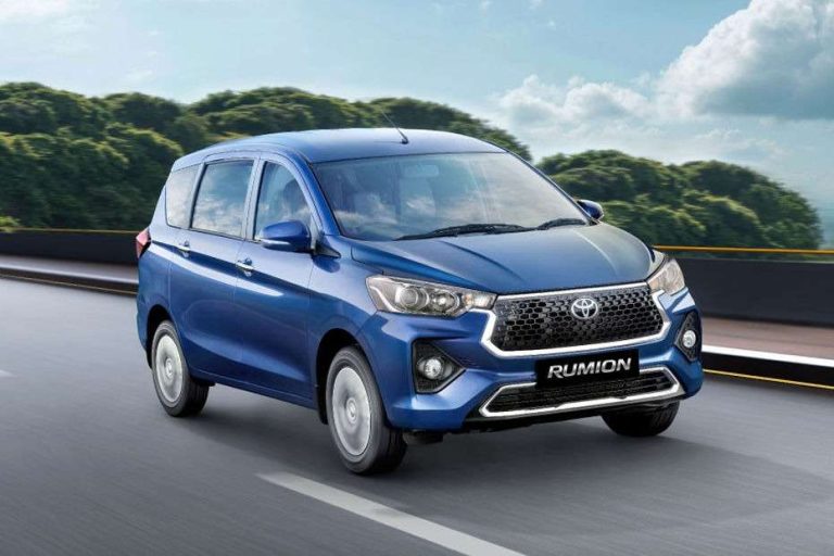 Toyota Introduces Mid-spec G Variant for Rumion Automatic, Starting at Rs 13 Lakh