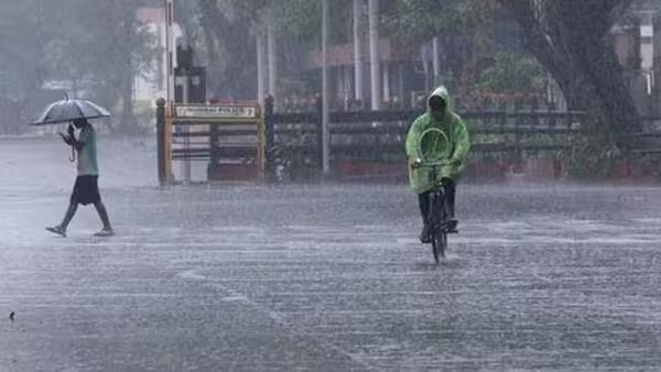 Weather Update: The Meteorological Department has once again issued a flood alert in the states of the country including UP.